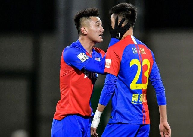 关于上海申花内部会议纪要流出——赛前复出首秀,CBA常规赛使命明确,团队化学反应显著的信息 关于上海申花内部会议纪要流出——赛前复出首秀,CBA常规赛使命明确,团队化学反应显著的信息